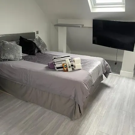 Newly Renovated Studio In Acton Londres Exterior foto